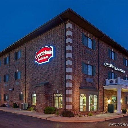 Country Hearth Inn & Suites Edwardsville Eksteriør bilde