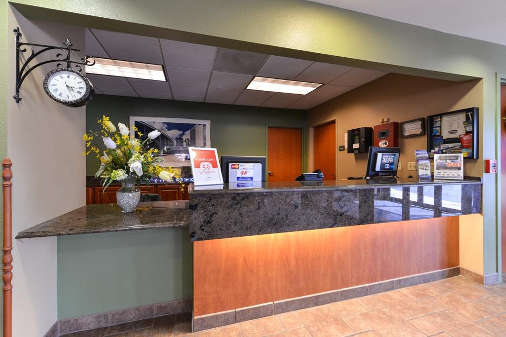 Country Hearth Inn & Suites Edwardsville Interiør bilde