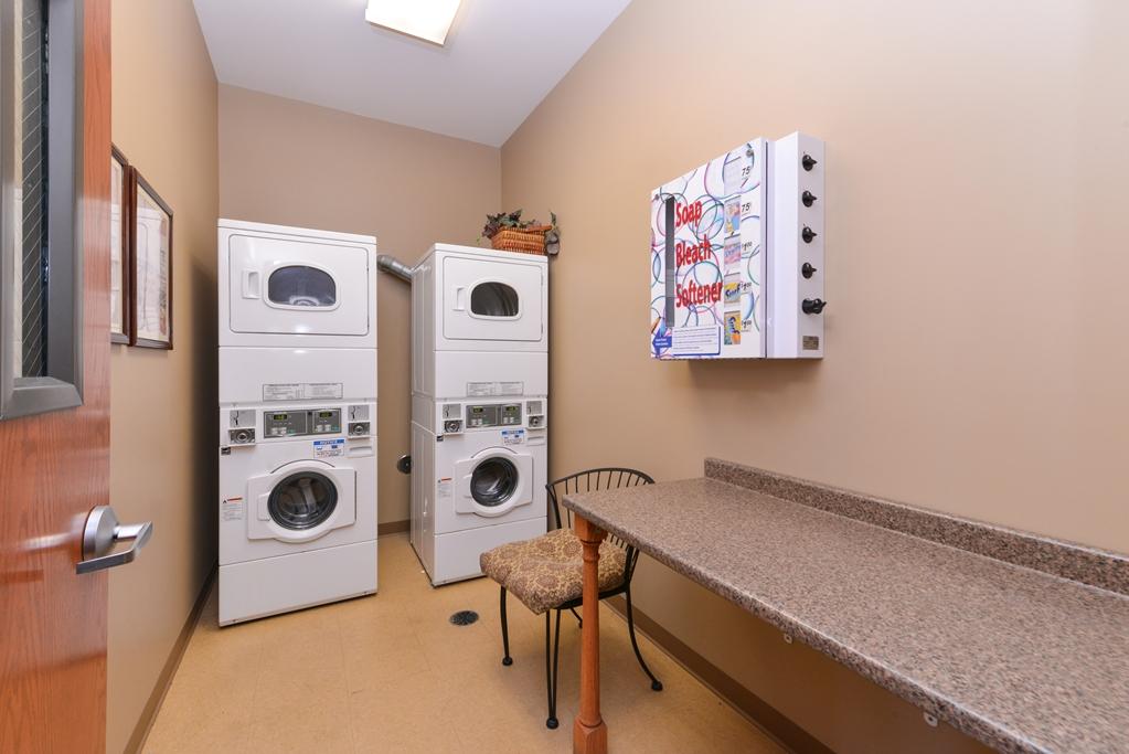 Country Hearth Inn & Suites Edwardsville Fasiliteter bilde